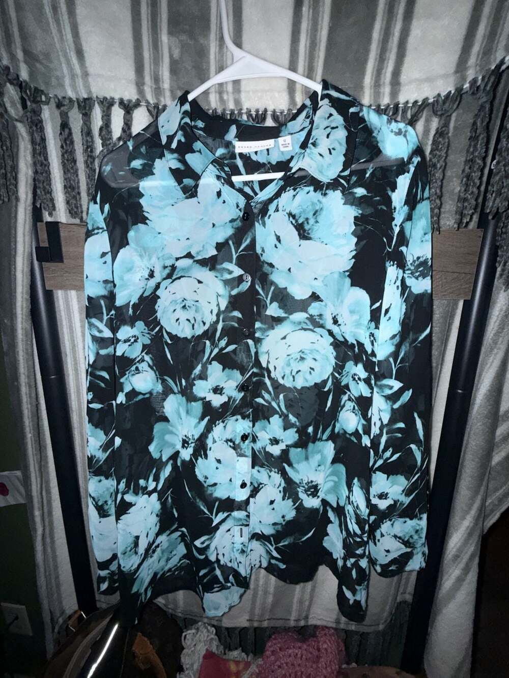 Susan Graver Button Down Shirt Size 12 Blue Black Floral Sheer Blouse